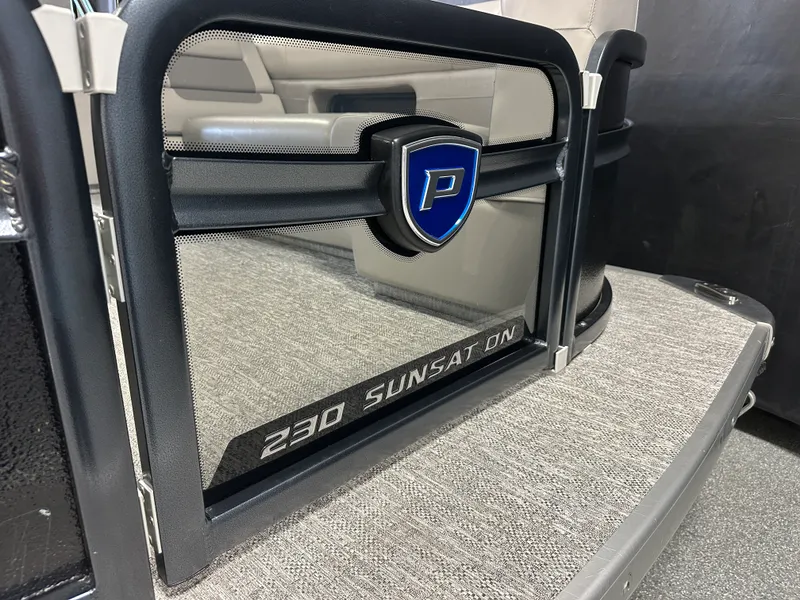 Slide: The Image of Premier 230 SUNSATION TRITOON 2024 - 8
