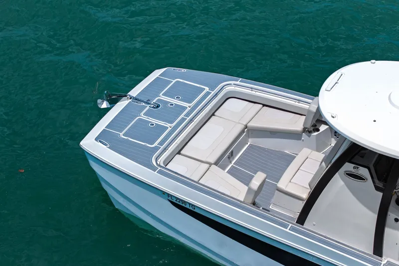 Slide: The Image of Aquila 28 MOLOKAI 2022 - 9