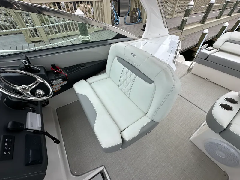 Slide: The Image of Regal 33 XO 2023 - 10