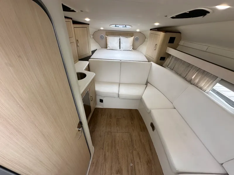 Slide: The Image of Regal 33 XO 2023 - 19