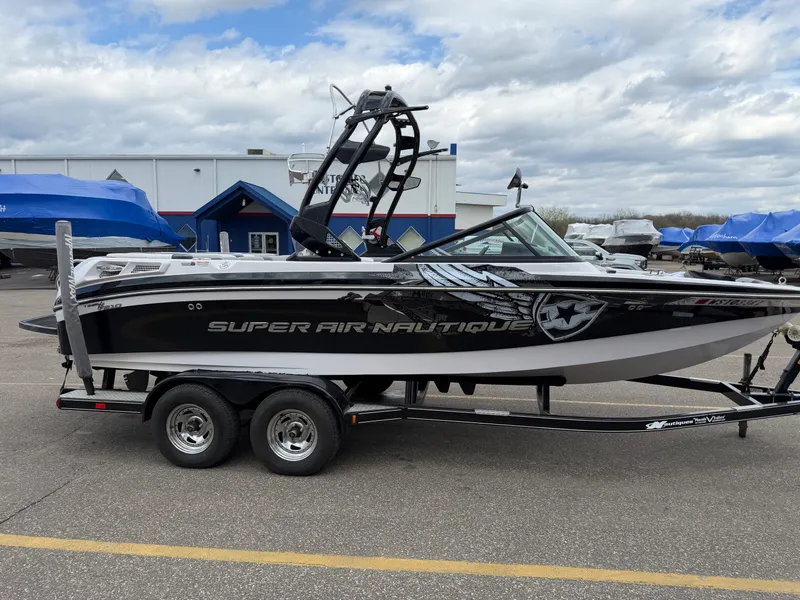 Slide: The Image of Nautique 210 SUPER AIR TE 2012 - 4
