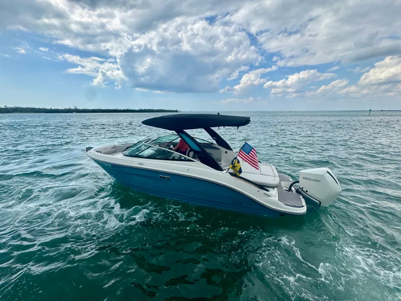 Slide: The Image of Sea Ray 260 SLX OB 2023 - 6