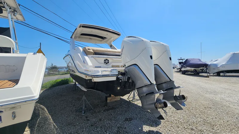 Slide: The Image of Sea Ray 310 SLX OB 2023 - 3
