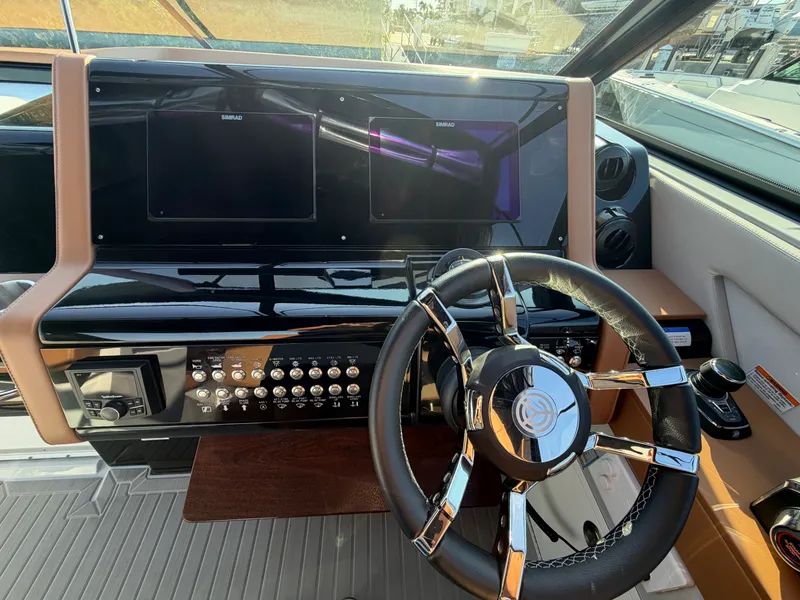 Slide: The Image of Cruisers 38 GLS South Beach Outboard 2024 - 25