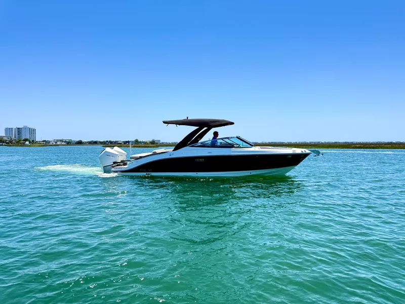 The Image of Sea Ray SLX 280 Outboard 2026 - 0