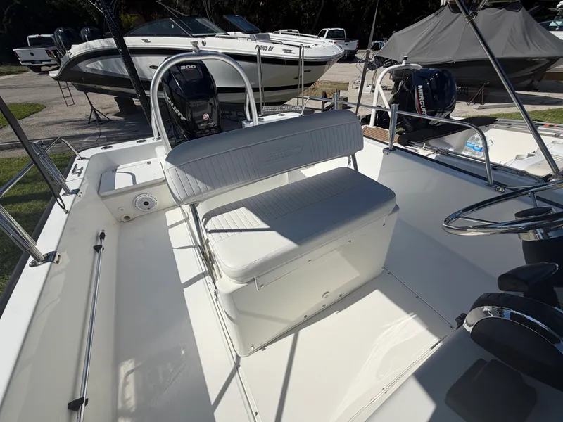 Slide: The Image of Boston Whaler 210 Montauk 2016 - 13