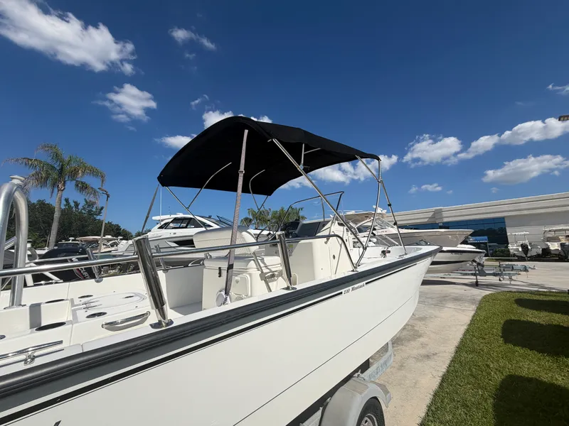 Slide: The Image of Boston Whaler 210 Montauk 2016 - 2