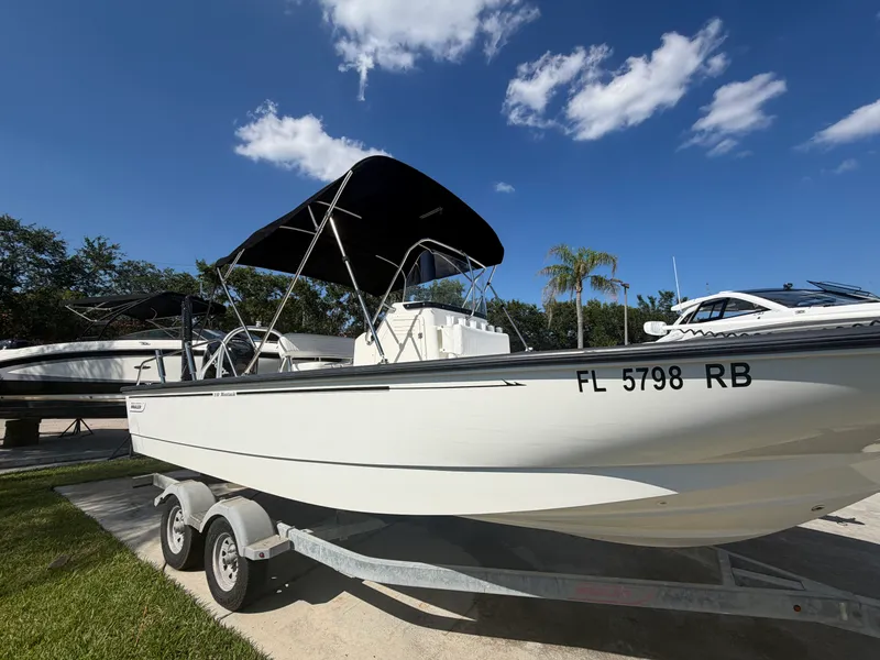 Slide: The Image of Boston Whaler 210 Montauk 2016 - 3