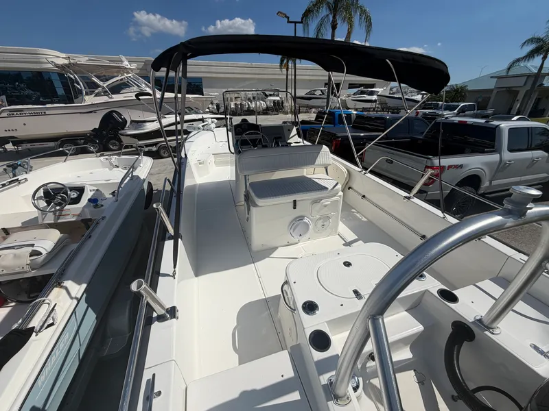 Slide: The Image of Boston Whaler 210 Montauk 2016 - 4