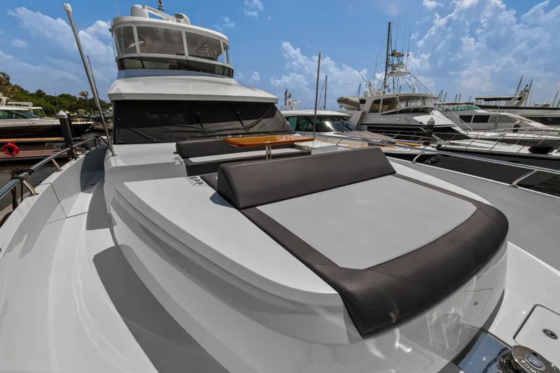 Slide: The Image of Ocean Alexander 70E 2021 - 151