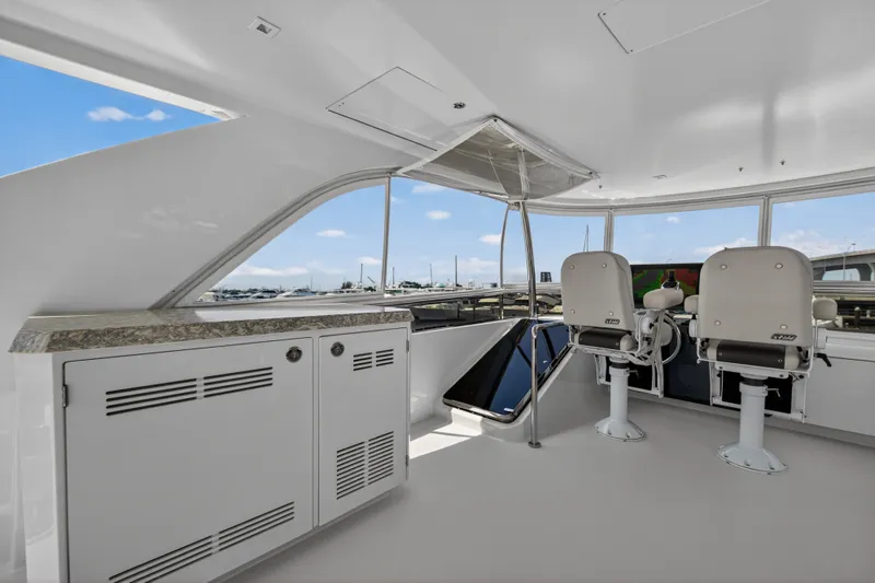 Slide: The Image of Ocean Alexander 70E 2021 - 97