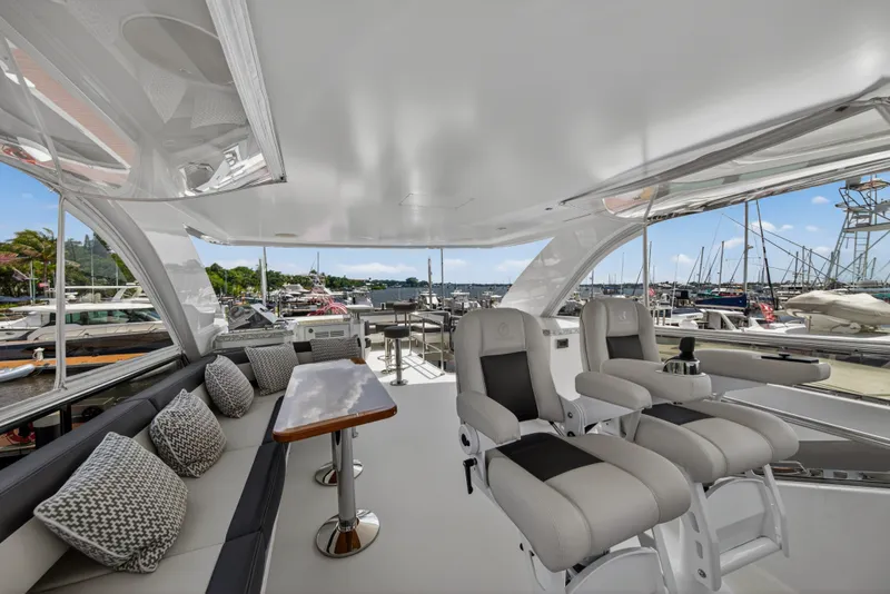 Slide: The Image of Ocean Alexander 70E 2021 - 99