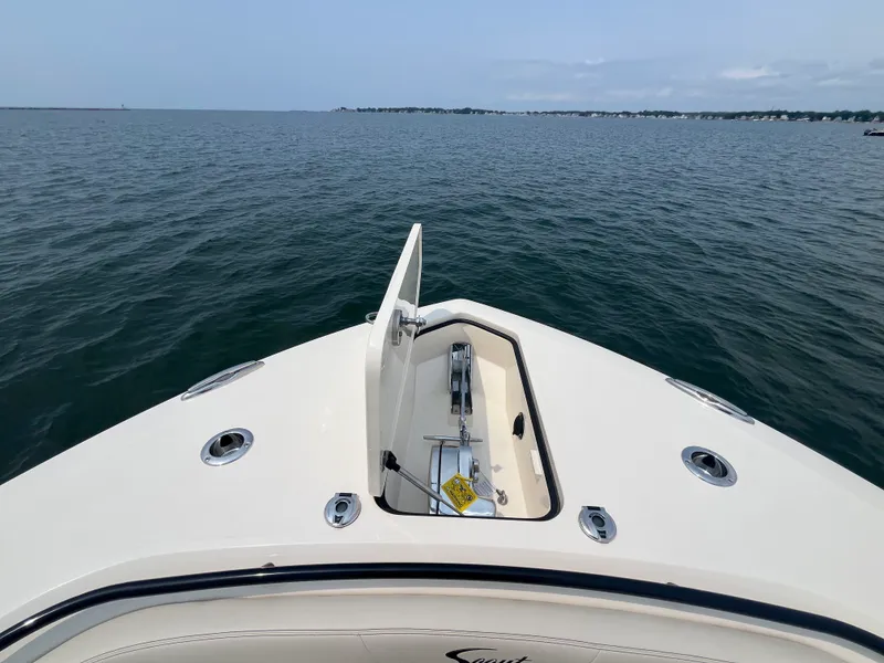 Slide: The Image of Scout 330 LXF 2026 - 32