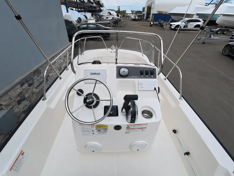 Slide: The Image of Boston Whaler 150 Montauk 2026 - 5