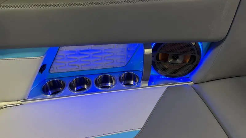 Slide: The Image of Mastercraft X24 2019 - 39