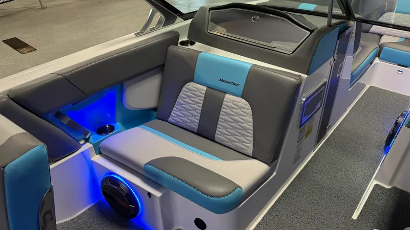Slide: The Image of Mastercraft X24 2019 - 56