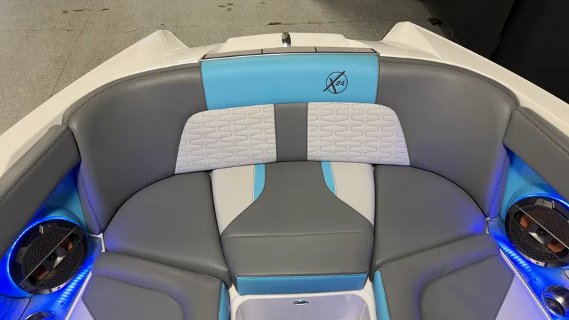 Slide: The Image of Mastercraft X24 2019 - 93