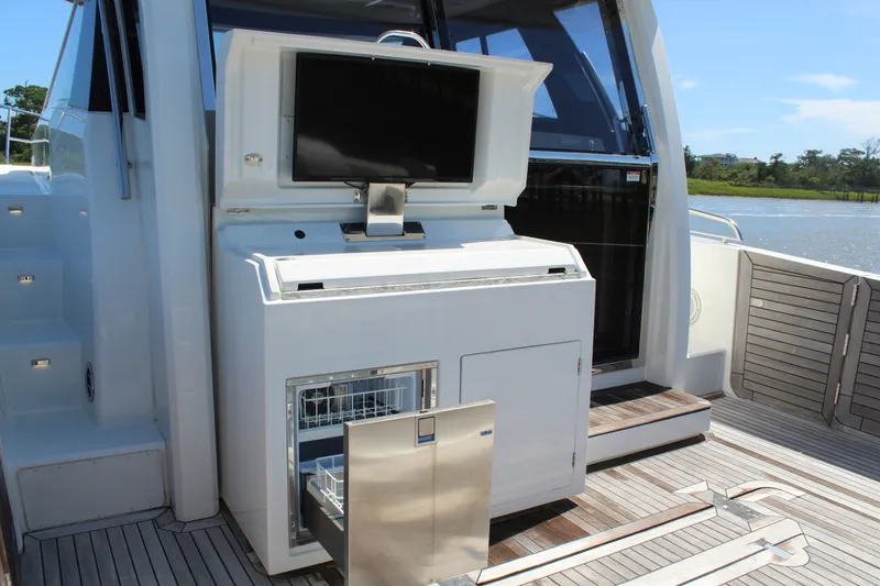 Slide: The Image of Ocean Alexander 45 DIVERGENCE COUPE 2021 - 19