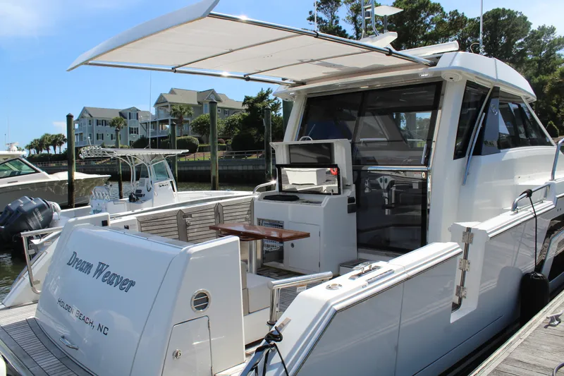 Slide: The Image of Ocean Alexander 45 DIVERGENCE COUPE 2021 - 31