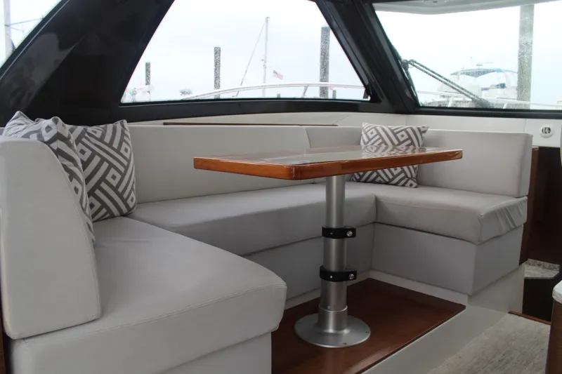Slide: The Image of Ocean Alexander 45 DIVERGENCE COUPE 2021 - 32