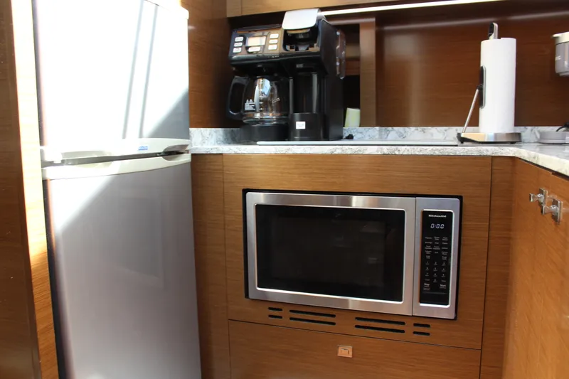 Slide: The Image of Ocean Alexander 45 DIVERGENCE COUPE 2021 - 44