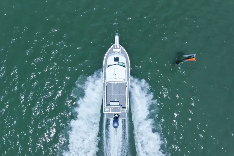 Slide: The Image of Parker 2320 SPORT CABIN 2024 - 13
