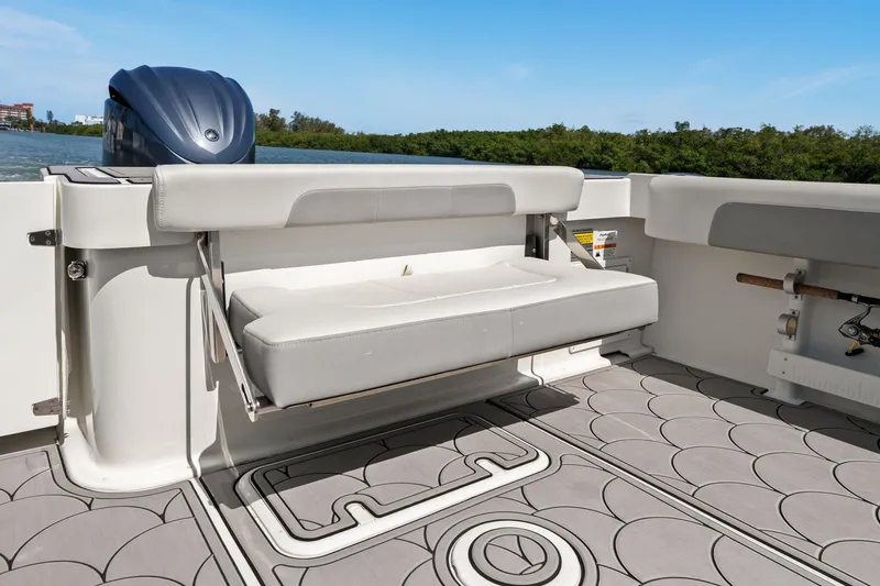 Slide: The Image of Parker 2320 SPORT CABIN 2024 - 34