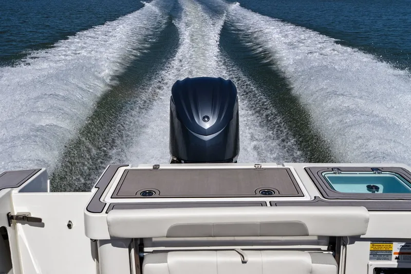 Slide: The Image of Parker 2320 SPORT CABIN 2024 - 36