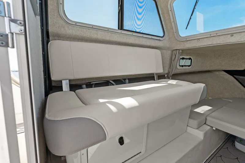 Slide: The Image of Parker 2320 SPORT CABIN 2024 - 42
