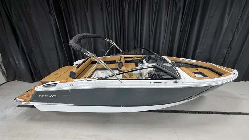 Slide: The Image of Cobalt R6 2026 - 1