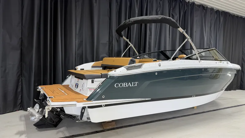 Slide: The Image of Cobalt R6 2026 - 2