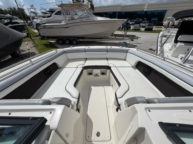 Slide: The Image of Sea Ray SDX 290 OB 2017 - 21