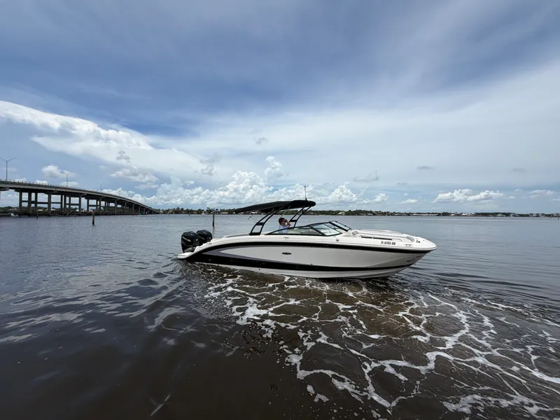 The Image of Sea Ray SDX 290 OB 2017 - undefined