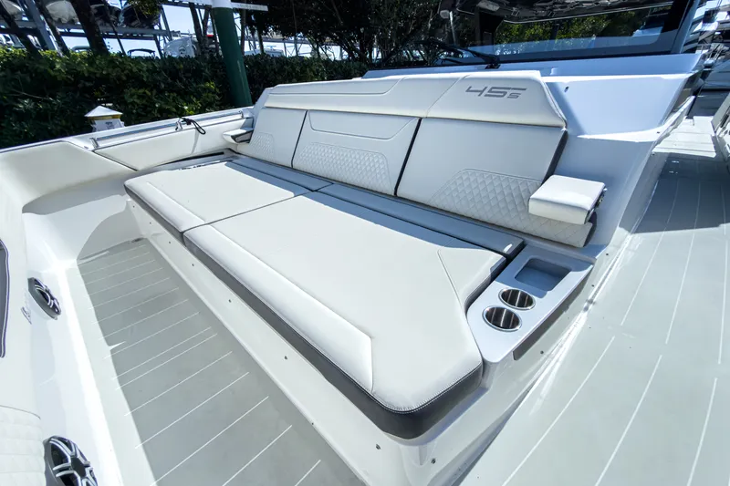 Slide: The Image of Aquila 45 SPORT 2026 - 23