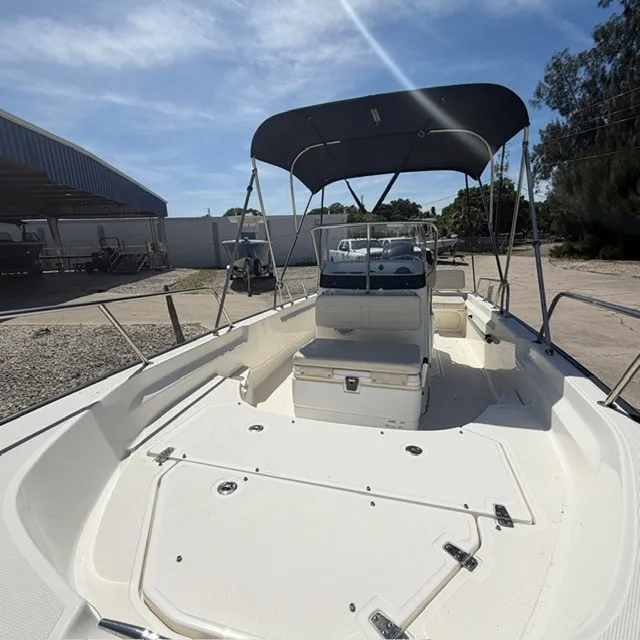 Slide: The Image of Boston Whaler 170 MONTAUK 2018 - 6
