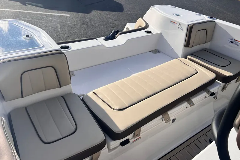 Slide: The Image of Yamaha FSH Sport E 2026 - 7