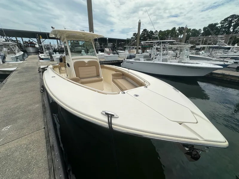 Slide: The Image of Scout 275 LXF 2019 - 7