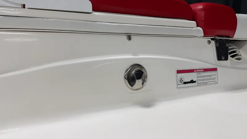 Slide: The Image of Glastron 205 GT 2008 - 13