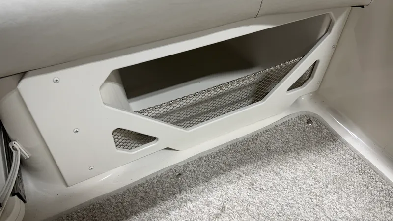 Slide: The Image of Glastron 205 GT 2008 - 29