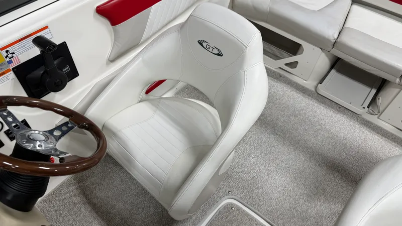 Slide: The Image of Glastron 205 GT 2008 - 40