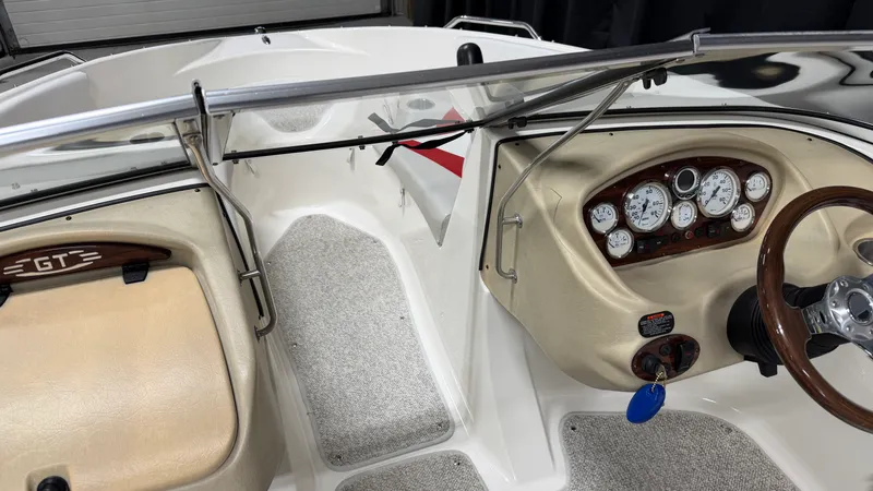 Slide: The Image of Glastron 205 GT 2008 - 50