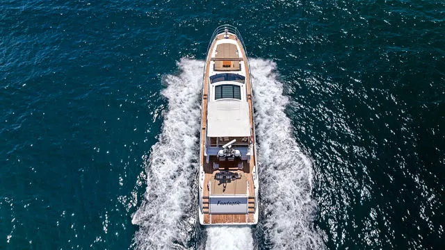 Slide: The Image of Azimut 50 FLY 2021 - 70