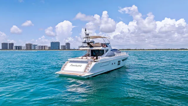 Slide: The Image of Azimut 50 FLY 2021 - 73