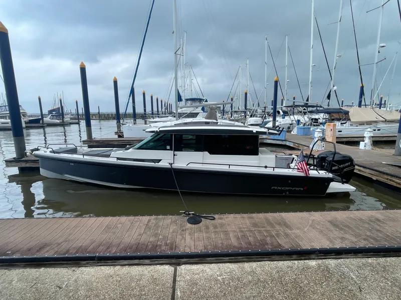 Slide: The Image of Axopar 37 CROSS CABIN 2020 - 2