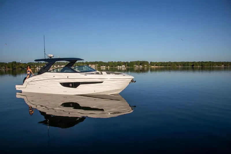 Slide: The Image of Cruisers 34 GLS 2026 - 11
