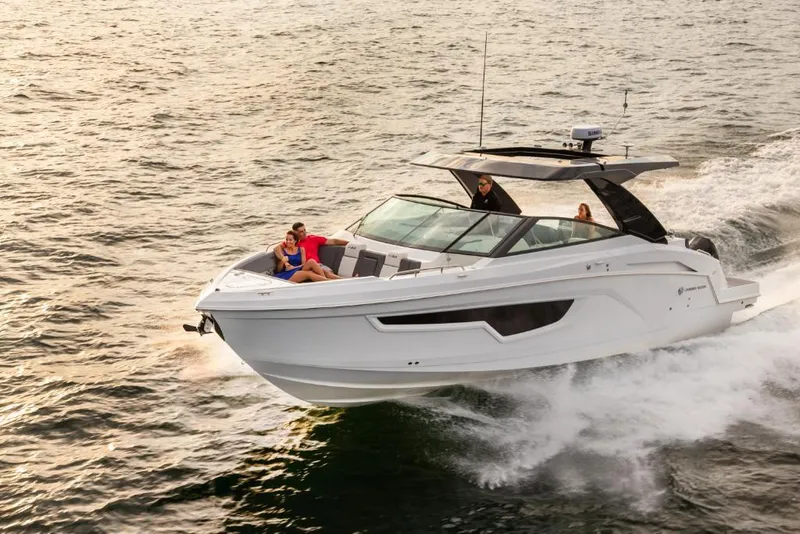 Slide: The Image of Cruisers 34 GLS 2026 - 3