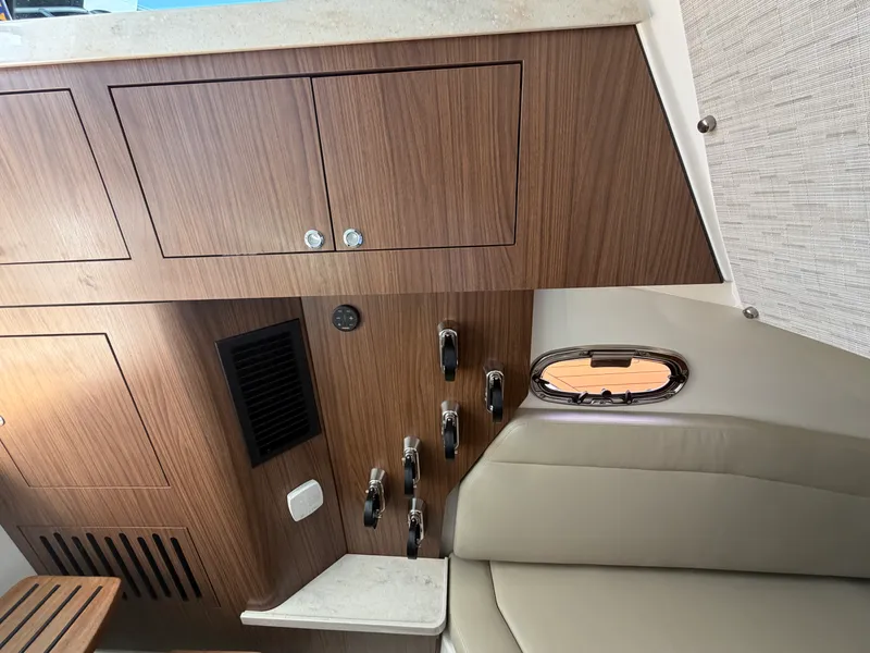 Slide: The Image of Boston Whaler 380 OUTRAGE 2021 - 55