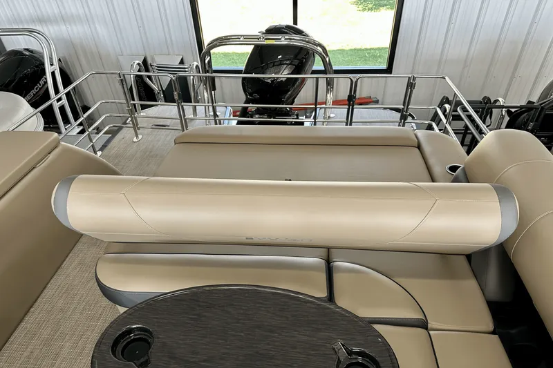 Slide: The Image of Sylvan MIRAGE X3 2025 - 19