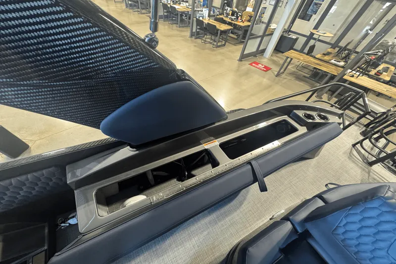 Slide: The Image of Sylvan M5 2025 - 23