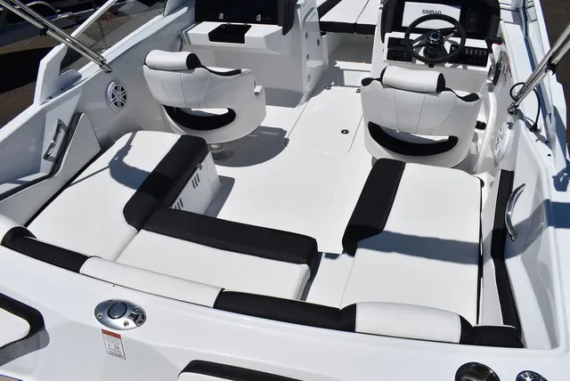 Slide: The Image of Stingray 20 SBX 2026 - 22